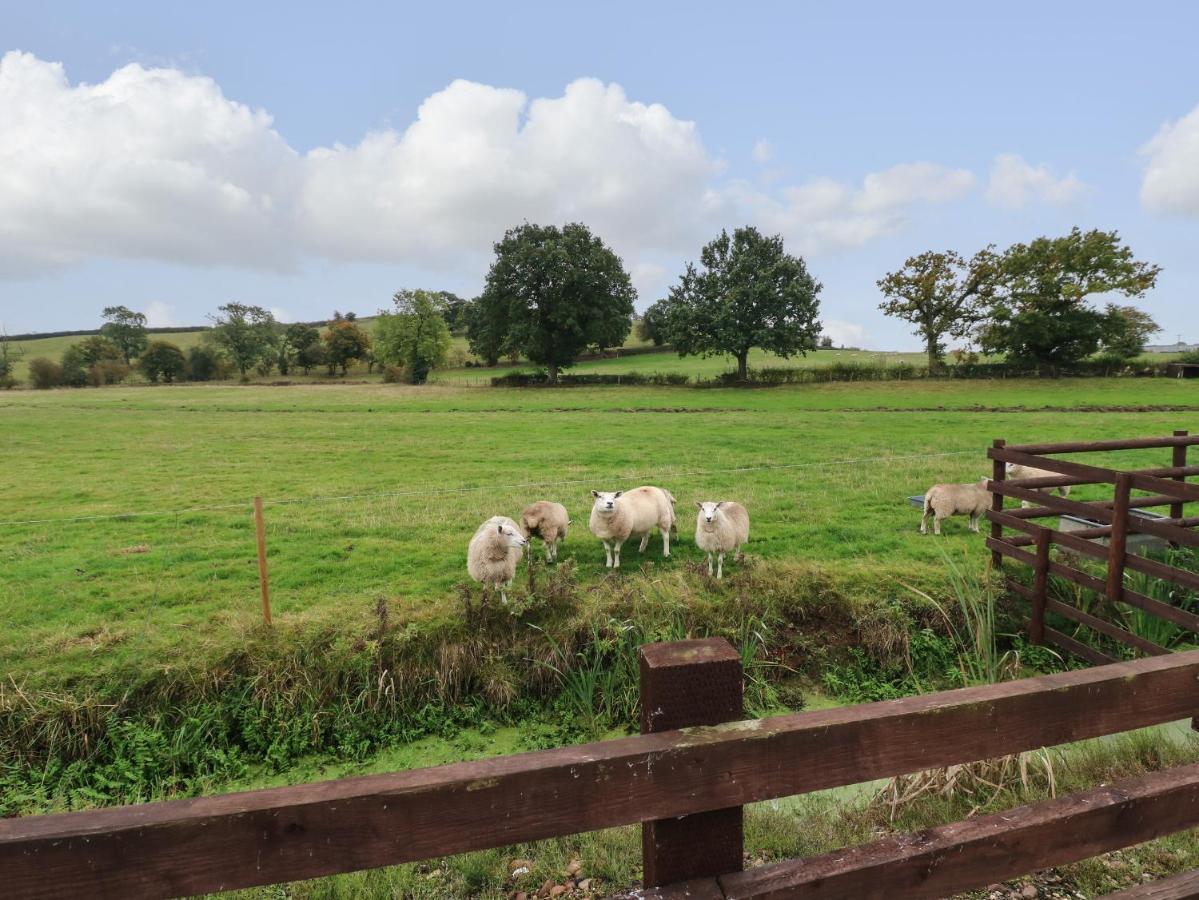 The Pod At Bank House Farm Villa Stafford Luaran gambar